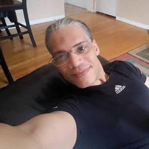 Meet your Posher, Manuel